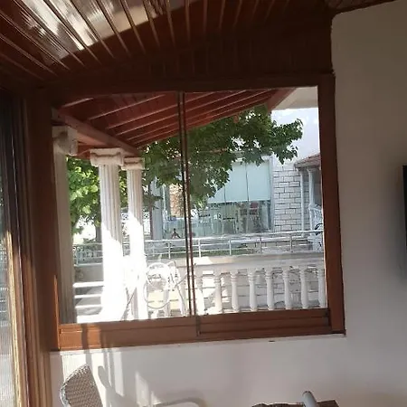 Ayvalik Altinova Villa