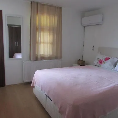Ayvalik Altinova Villa Ayvalı